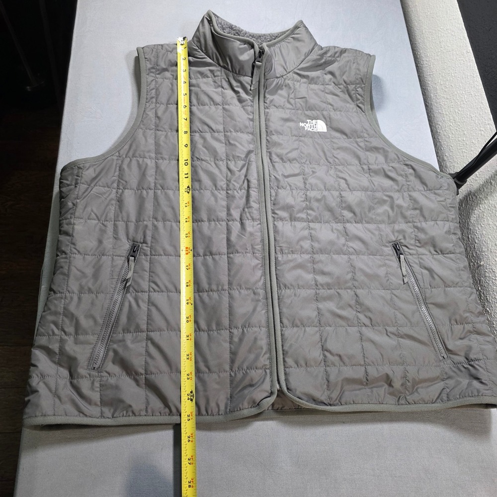 The North Face Womens XXL Charcoal Gray Circular Quilted Puffer Vest Sherpa - Picture 4 of 10